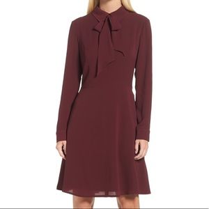 Maggy London Petite Crepe Burgundy Bow Dress